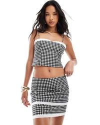 ASOS - Top A Cuadros Vichy Monocromáticos De Tirantes Con Pecho En Contraste De (Parte De Un Conjunto)-Negro - Lyst