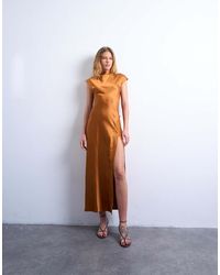 TOPSHOP - Maxi Jurk Van Satijn Met Gedrapeerde Halslijn En Kanten Rand - Lyst