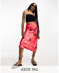 ASOS - Asos design tall - jupe mi-longue coupée en biais en satin imprimé fleuri abstrait - Lyst