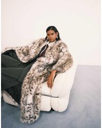 ASOS - Jas Van Imitatiebont Zonder Kraag Met Lange Pasvorm Met Sneeuwluipaard Motief - Lyst