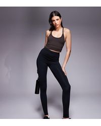 4505 - Tall Icon Active Tie Waist Run Legging With Phone Pocket - Lyst