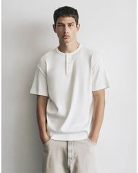 Pull&Bear - T-Shirt Serafino Slim Bianca - Lyst