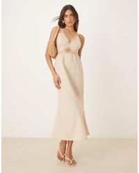 Never Fully Dressed - Vestido Semilargo Con Abertura De Mezcla De Lino Mimi De -Neutro - Lyst