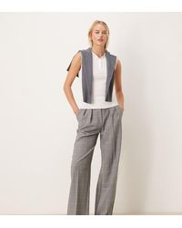 ASOS - Pantalones De Sastre Grises De Pernera Ancha Con Pinzas Y Estampado De Cuadrícula De Tall - Lyst