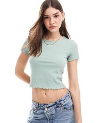 ONLY - Cropped Lettuce Edge T-Shirt - Lyst