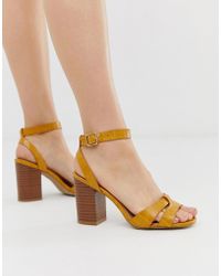 Croisées Avec À Talon Carré Sandales Brides Doexcb Jaune TFu1Jc3lK
