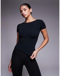 4505 - Plush Handle Scoop Back Layering Short Sleeve - Lyst