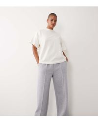 4505 - Curve Performance Wide Leg Joggers With Pintuck Detail - Lyst