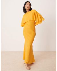ASOS - Asos design petite - robe longue coupée en biais à manches longues et volants avec détail cape - Lyst