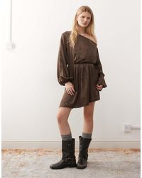 Reclaimed Vintage - Off The Shoulder Balloon Sleeve Satin Asymmetric Dress - Lyst