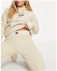 Tommy Hilfiger Tracksuits and sweat suits for Women | Christmas Sale up to  20% off | Lyst