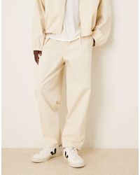 ASOS - Pantalones De Corte Tapered Extragrande Con Pinzas Marcadas De (Parte De Un Conjunto)-Neutro - Lyst