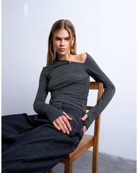 TOPSHOP - Top Fruncido De Manga Larga Con Cuello Asimétrico Y Acabado Cepillado De - Lyst