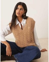 Polo Ralph Lauren - Icon Logo Sleeveless Cable Knit Rich Wool V Neck Jumper - Lyst