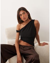 Missy Empire - Double Sculpted Slinky Asymmetric Off Shoulder Top - Lyst