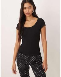 Motel - Sumala Ribbed Scoop Neck Short Sleeve T-shirt - Lyst