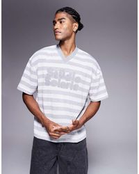 ASOS - Recht Oversized Gestreept T-Shirt Met V-Hals, Grafische Tekstprint En Textuur - Lyst