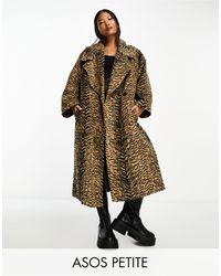 ASOS - Asos design petite - cappotto elegante con stampa animalier - Lyst