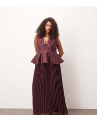 ARRANGE - Vestido Largo Color Ciruela Con Cintura Estructurada Y Falda Plisada En Contraste De Curve-Morado - Lyst