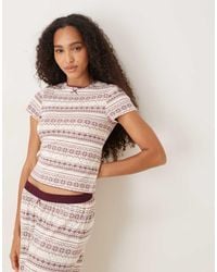 ASOS - Camiseta De Pijama Con Diseño Encogido Y Patrón De Grecas Alpinas Rojas Mix & Match De -Rojo - Lyst