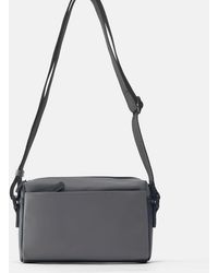 Pull&Bear - – gummierte umhängetasche - Lyst
