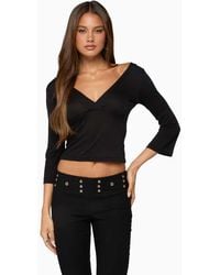 Edikted - Mar V Neck Three-Quarter Sleeve Top - Lyst