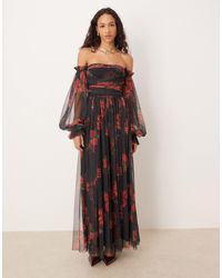 LACE & BEADS - Robe longue en tulle à épaules dénudées et manches ballon avec imprimé roses - noir - Lyst
