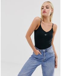 Nike Body nero con logo piccolo