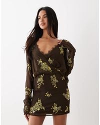 ASOS - Vestito Corto Extra Largo Sui Fianchi Decorato Con Maniche Ad Ali Di Pipistrello E Canottiera - Lyst