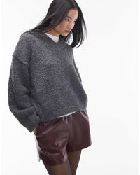 TOPSHOP - Pull en maille bouclée à col montant en v - anthracite - Lyst