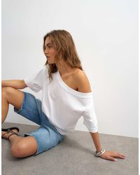 TOPSHOP - Fallen Shoulder T-shirt - Lyst