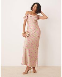 Pretty Lavish - Vestito Lungo A Sottoveste Con Scollo Ad Anello Verde Oliva A Fiori Fucsia - Lyst