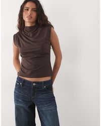 Abercrombie & Fitch - Sleeveless Top With Ruching Detail - Lyst