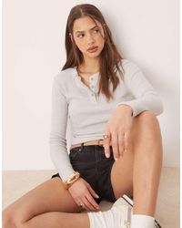 ASOS - Top A Maniche Lunghe A Coste Spazzolato Con Scollo Serafino - Lyst