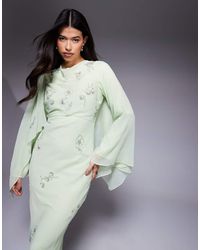 ASOS - Vestito Lungo Taglio Sbieco Salvia Con Fiori Ricamati, Dettaglio A Mantella E Scollo Ad Anello - Lyst