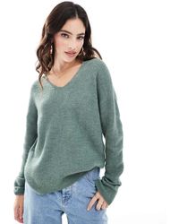 Vero Moda - Geribde Ruimvallende V-Hals Gebreide Trui Met Verlaagde Schouders - Lyst