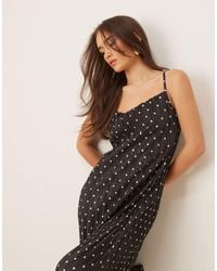 ASOS - – plissiertes camisole-minikleid mit punkten und wasserfallausschnitt - Lyst
