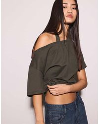 Stradivarius - Short Sleeve Boat Neck T-shirt With Gathers - Lyst