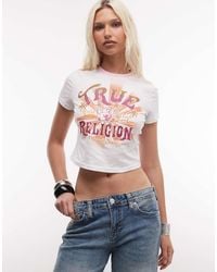 TRUE RELIGION - Camiseta Corta Blanca Con Diseño Encogido, Estampado Gráfico Clásico Con Cristales Y Ribetes - Lyst