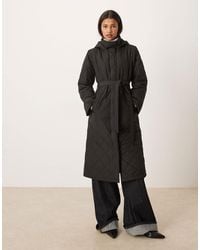 Vila - Quilted Longline Coat With Hood - Lyst