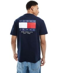 Tommy Hilfiger - T-Shirt Con Stampa Della Bandiera Del Logo Sul Retro - Lyst