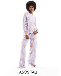 ASOS - Asos design tall – weihnachtlicher pyjama aus langärmligem oberteil und hose - Lyst