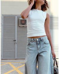 Stradivarius - Basic Sleeveless T-shirt - Lyst