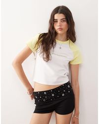 Collusion - T-shirt manches raglan effet rétréci à motif - Lyst