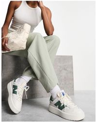 New Balance - Zapatillas deportivas blancas y verdes ct302 - Lyst
