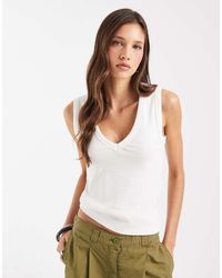 Vero Moda - Ribbed Deep V Singlet Top - Lyst
