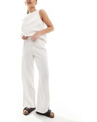 New Look - Pantalones Color Crema A Rayas De Pernera Ancha De Mezcla De Lino De -Blanco - Lyst