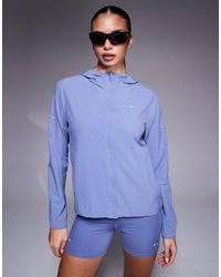 Nike - Chaqueta Azul Swift Repel De - Lyst