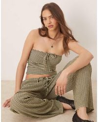 ASOS - Top A Cuadros Amarillos Y Negros Con Escote Palabra De Honor Y Lazadas De (Parte De Un Conjunto) - Lyst