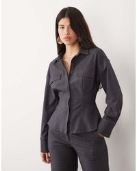 Kaiia - Exclusive Tailored Stretch Woven Cinched Waist Seam Detail Shirt Co-ord - Lyst